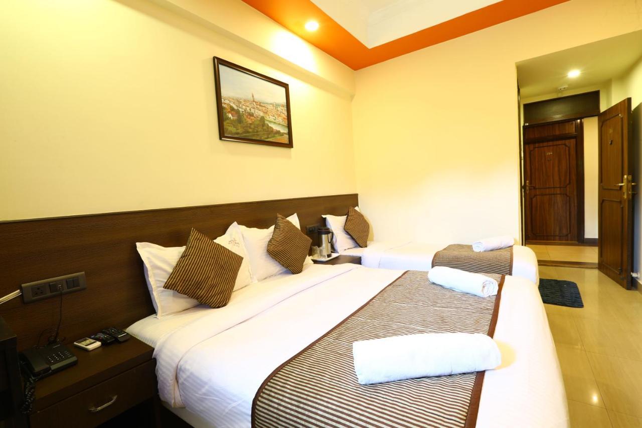 Hotel Sona Panaji Exterior photo